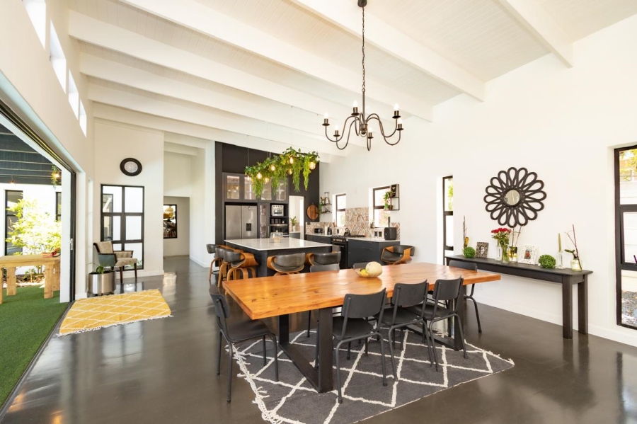 5 Bedroom Property for Sale in Elim Western Cape